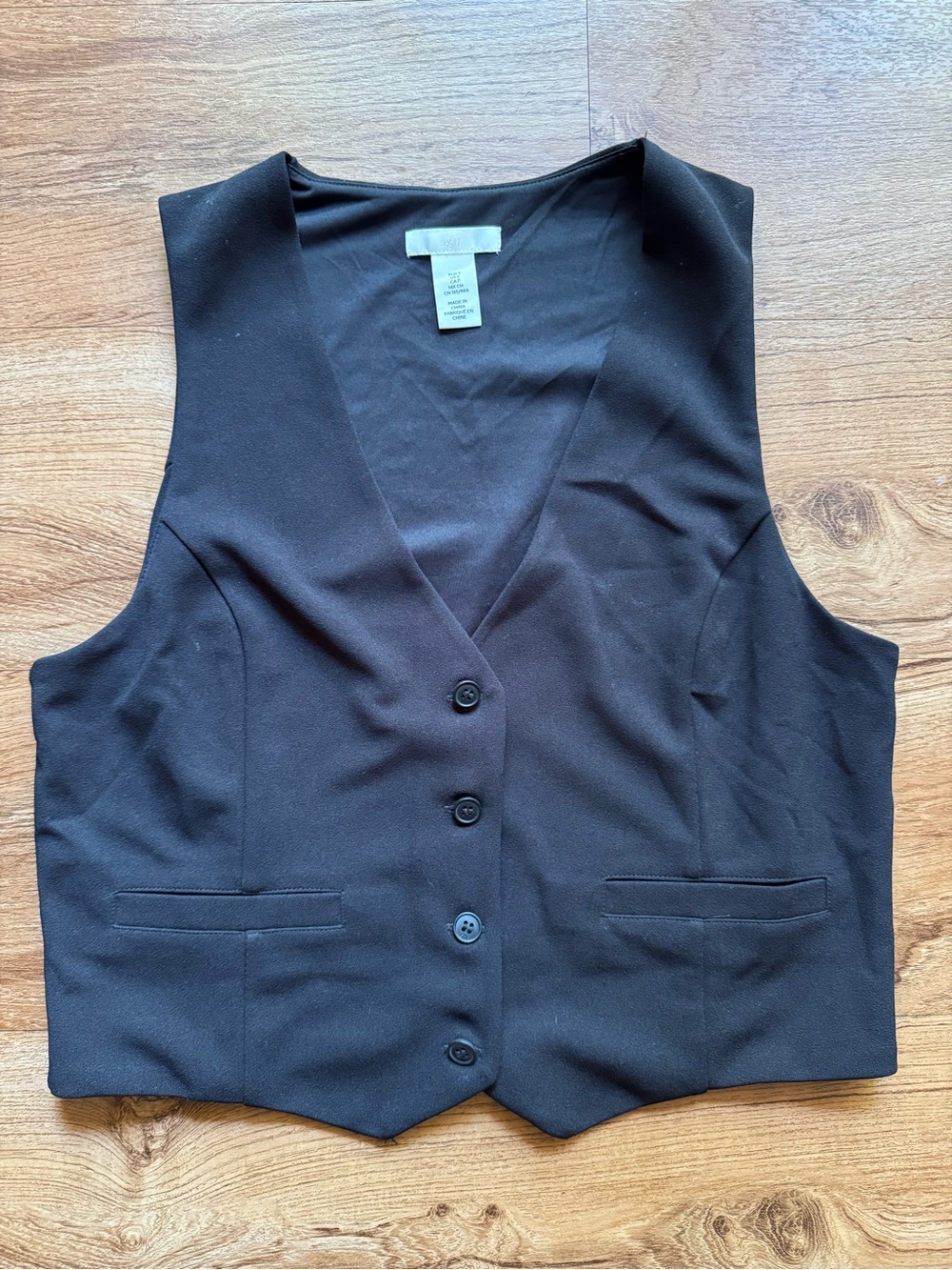 H&M Black Sleeveless Top
